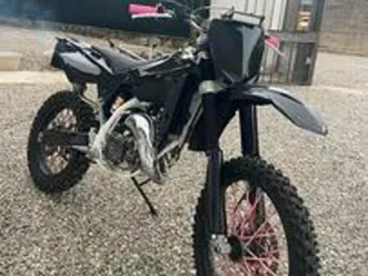 husqwarna wre 125 cc