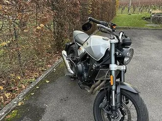 brixton crossfire 500