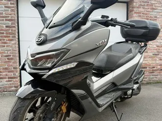 scooter 125 daelim xq1d abs (nombreux accessoires offerts)