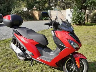 scooter peugeot 125
