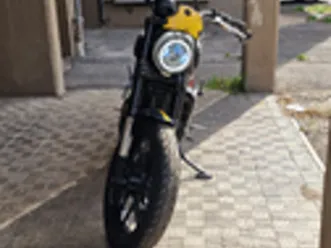 ducati scrambler full throttle 800