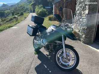 bmw r1200 gs - 2006 - prête à voyager (révision + valises)