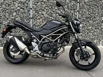 suzuki sv650. nieuwstaat!! 35kw. bwj 07/2025