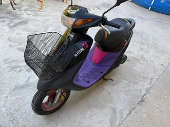 скутер yamaha jog 3 yk 49 кубика / 2 тактов japan -цена 1 450лв или 741,37 евро, без бартери - с ред →