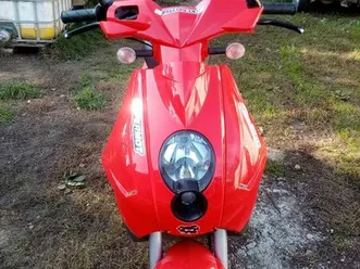 scooter peugeot lubix