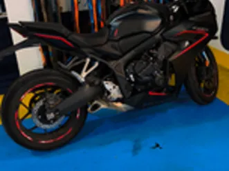 honda cbr 650r e-clutch in garanzia come nuova