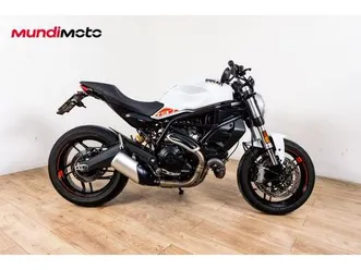 ducati monster 797+ (dark stealth)