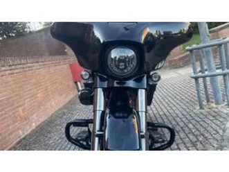 117 street glide (2022) - flhxse