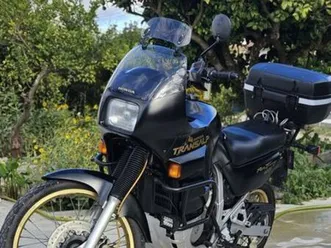 honda transalp 600 calvaria de cima