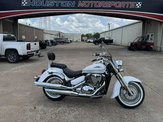 2025 suzuki boulevard c50t special