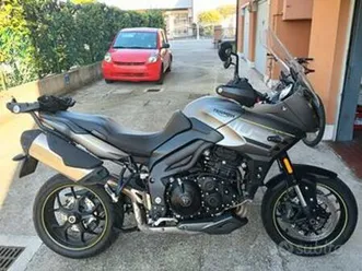 triumph tiger - 2021