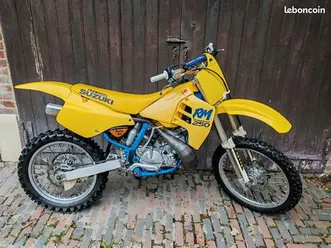 suzuki 250 rm vintage