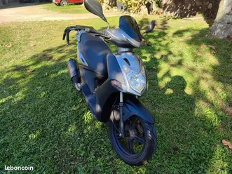 scooter 125 kymco agility