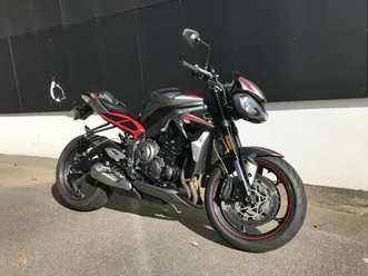 triumph street triple 675 r 2021 675 cm3 | moto roadster | 50 284 km | gris | 29000 quimper