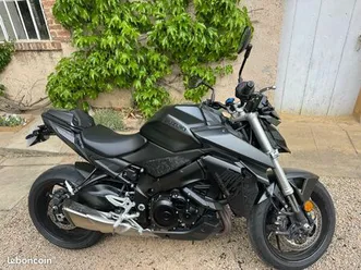 suzuki gsxs 950
