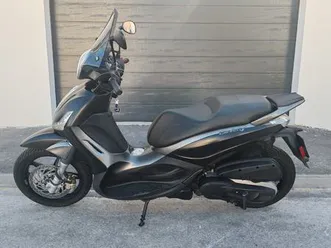 piaggio beverly 350, 2016 god.