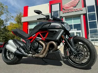 2012 ducati diavel carbon