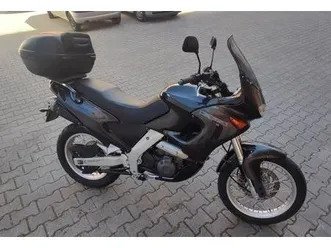 aprilia pégaso 650 cc moita