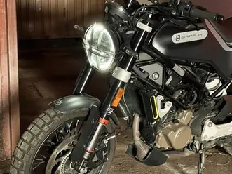 husqvarna svartpilen 125 vila do conde