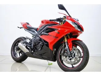triumph daytona 675 675 cc