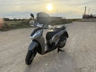 honda sh 300 sport grigio