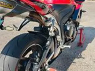 honda cbr 600rr - 2010