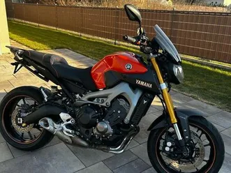 yamaha mt09 niski przebieg, sporo dodatków brzeg