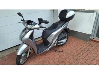 verkaufe motorroller honda sh125i