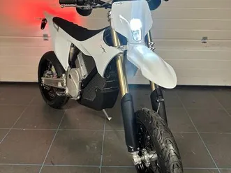 stark varg sm supermoto ◊ motorrad-welink.de