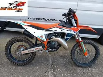 ktm 125 enduro 2023 omologata da immatricolare
