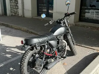 moto 125cm3 mutt fat sabbath