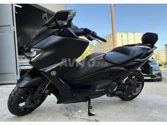 yamaha tmax 560 tech