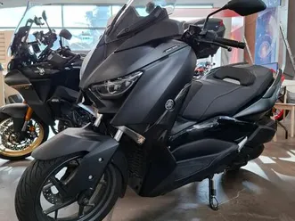 yamaha x-max