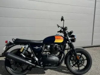 royal enfield interceptor 650 2025 650 cm3 | moto custom | 1 048 km | argent | 38180 seyssins