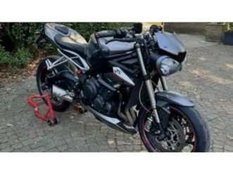 street triple rs (2017 - 19)