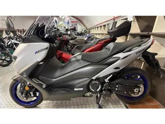 vendo yamaha t-max 560 (2022 - 24) usata a bologna (codice 9848648) - moto.it