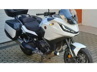 vendo honda nt 1100 travel (2022 - 24) usata a nove (codice 9850026) - moto.it