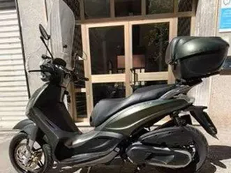 piaggio beverly 350 verde