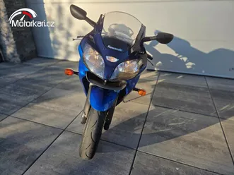 kawasaki zx-6r ninja