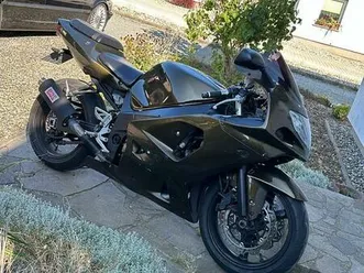 suzuki gsx-r 600 k1