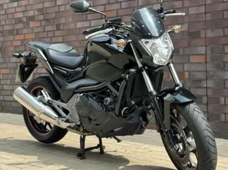 honda nc 750sa (2015) - top zustand, nur 664 km, viele extras!