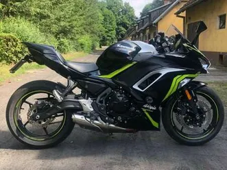 kawasaki ninja 650 nero