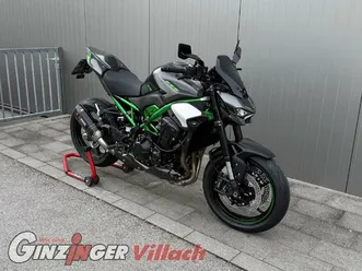 moto neuve: kawasaki z900