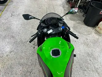 2021 kawasaki ninja zx-6r abs krt