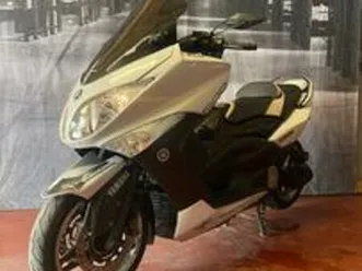 yamaha tmax whitemax akrapovic