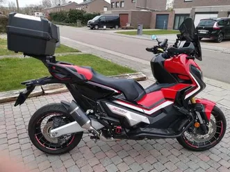 ② honda x adv 750 bouwjaar 2017, in een zeer mooie staat