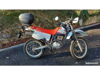 vends moto honda 125 xlr