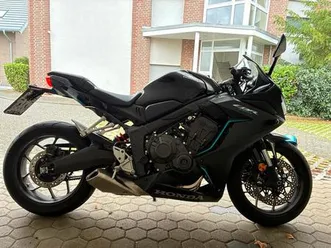 honda cbr 650r (2023) top gepflegt tüv neu