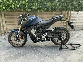 ② honda cb 125-r **650km** als nieuw ** 4/2024**abs**led**