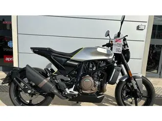 vendo husqvarna vitpilen 701 (2018 - 19) usata a aprilia (codice 9851636) - moto.it